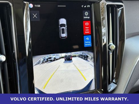 Certified 2025 Volvo XC60 B5 Core image 25