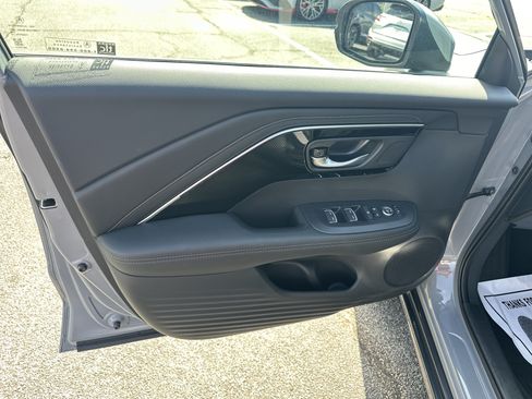 Certified 2025 Acura ADX FWD image 10