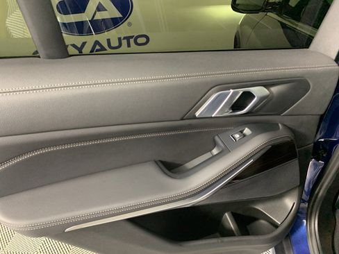 Used 2020 BMW X5 sDrive40i w/ Convenience Package image 32