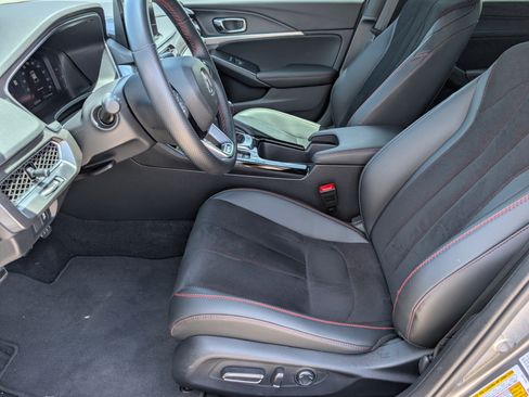 Certified 2025 Acura Integra Type S FWD image 9