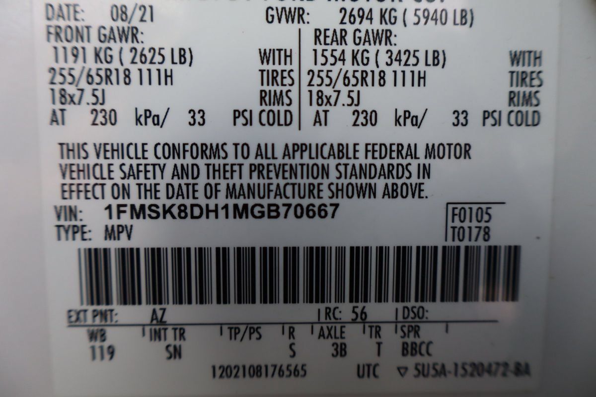 Used 2021 Ford Explorer XLT w/ Equipment Group 202A AWD/4WD image 49