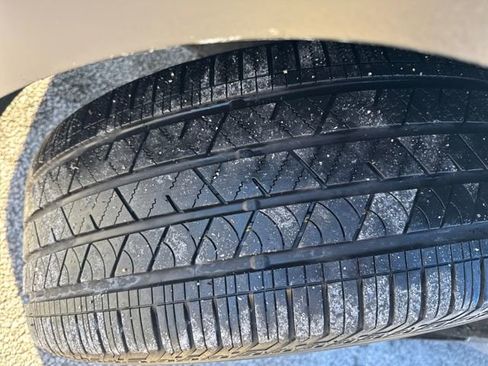 Certified 2025 Volkswagen Atlas Cross Sport SEL Premium R-Line image 39