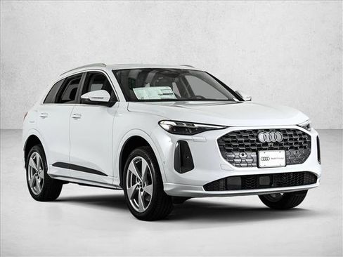 New 2025 Audi Q5 Premium Plus image 3