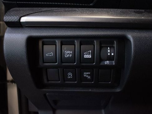 Used 2023 Subaru Forester Premium AWD/4WD image 20
