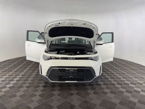 Used 2024 Kia Soul LX w/ Option Group 015 image 14