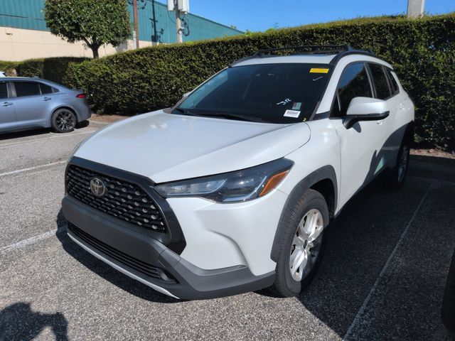 Certified 2022 Toyota Corolla Cross LE FWD image 2
