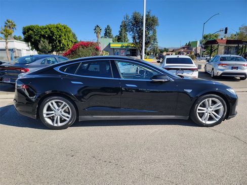 Used 2015 Tesla Model S image 4