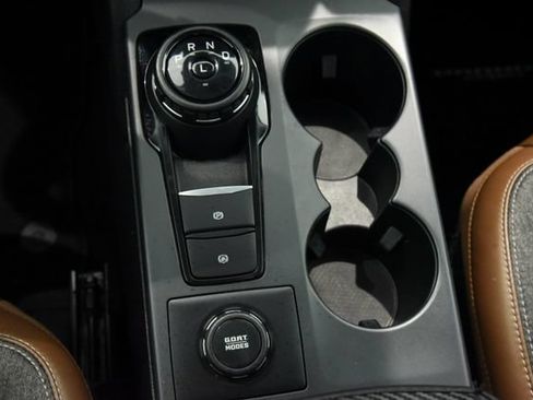Used 2022 Ford Bronco Sport Outer Banks w/ Tech Package AWD/4WD image 19