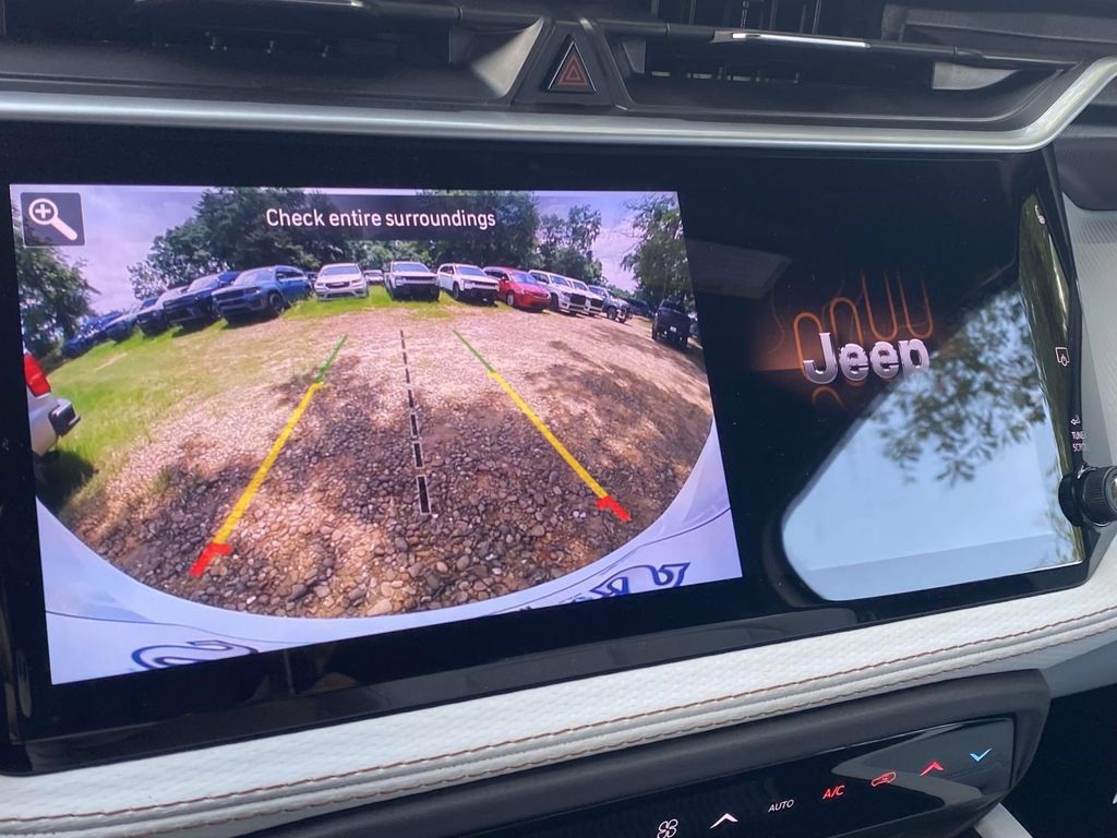 New 2026 Jeep Cherokee Limited AWD/4WD image 48