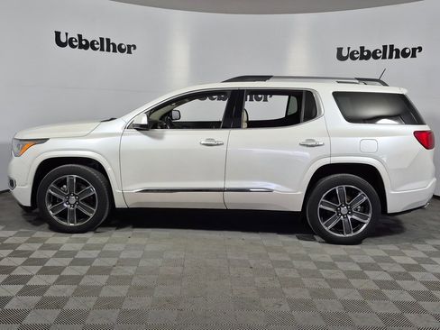 Used 2017 GMC Acadia Denali w/ Technology Package image 4