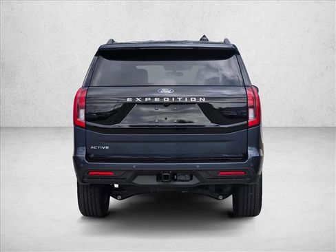 New 2026 Ford Expedition Active image 6