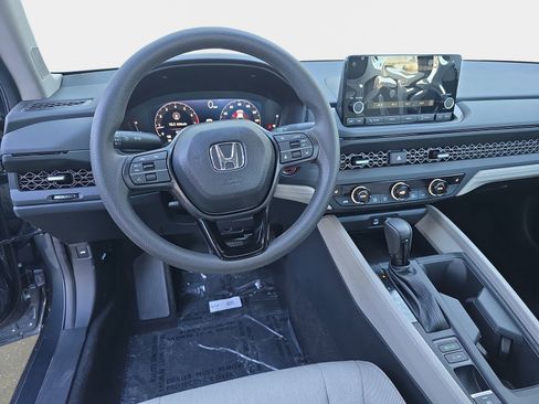 New 2025 Honda Accord SE image 15