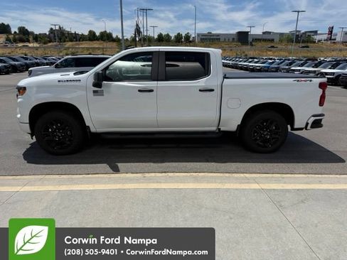 Used 2025 Chevrolet Silverado 1500 Custom w/ Turbomax Blackout Package AWD/4WD image 2