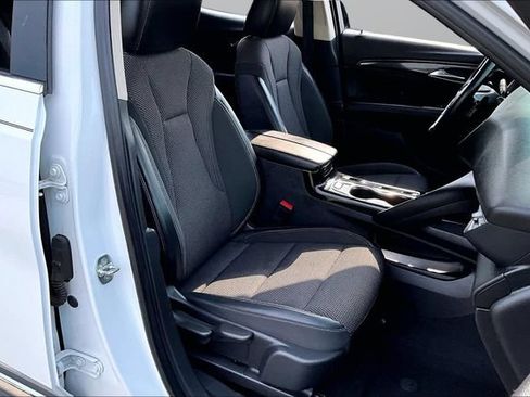 Used 2023 Buick Envision Preferred FWD image 7