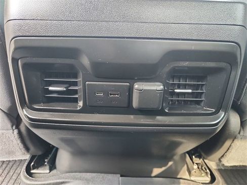 Used 2021 Chevrolet Silverado 1500 LT Trail Boss image 20