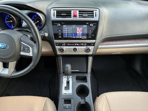 Used 2015 Subaru Outback 2.5i Limited AWD/4WD image 30