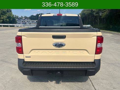 Used 2023 Ford Maverick XL FWD image 4