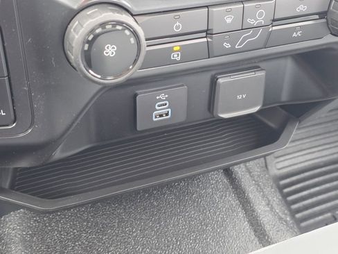 New 2026 Ford F250 XL w/ XL Chrome Package AWD/4WD image 48