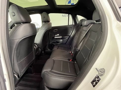 Used 2023 Mercedes-Benz GLA 250 4MATIC image 17