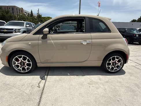 Used 2012 FIAT 500 Sport w/ Safety & Sound Pkg FWD image 11