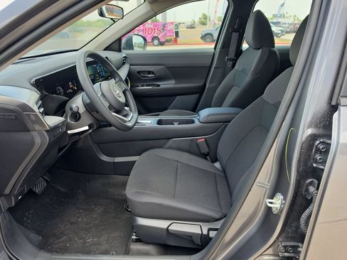 New 2026 Nissan Kicks S FWD image 23