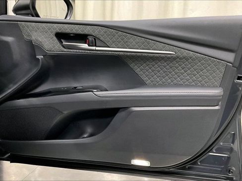 New 2026 Toyota Camry Hybrid image 30