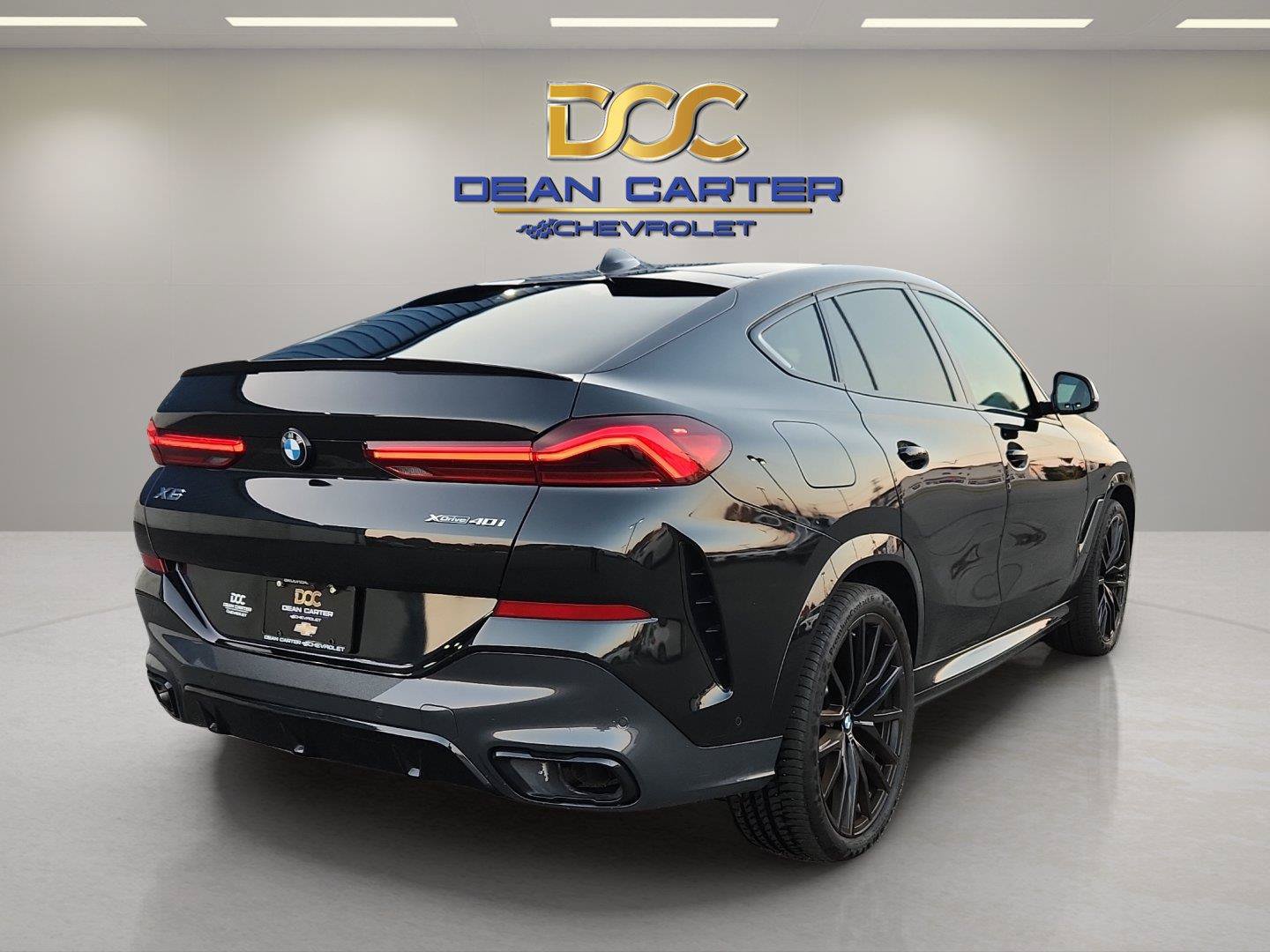 Used 2022 BMW X6 xDrive40i w/ M Sport Package AWD/4WD image 5
