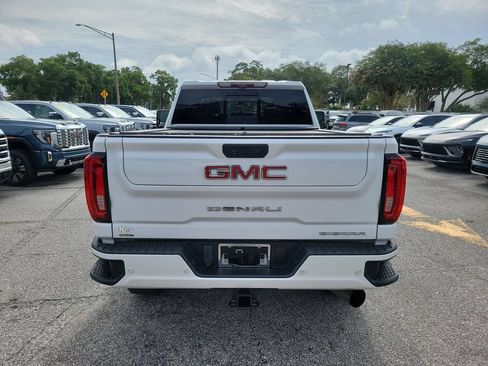 Used 2020 GMC Sierra 3500 Denali w/ Denali Ultimate Package AWD/4WD image 9