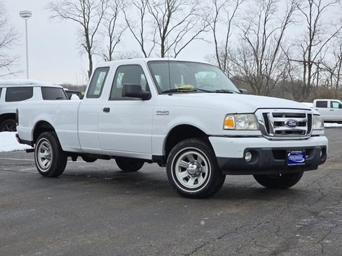 Used 2011 Ford Ranger XLT image 2
