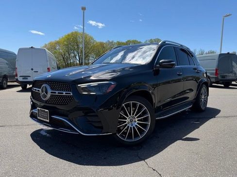 Certified 2024 Mercedes-Benz GLE 450 4MATIC image 3