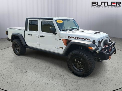 Used 2022 Jeep Gladiator Mojave w/ Cold Weather Group AWD/4WD image 7