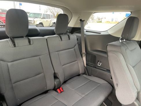 New 2026 Ford Explorer Active image 57