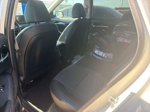 Used 2023 Kia Seltos S FWD image 4