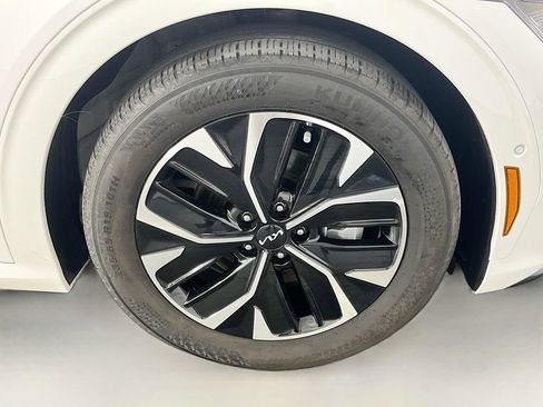 Used 2023 Kia EV6 GT-Line RWD image 39