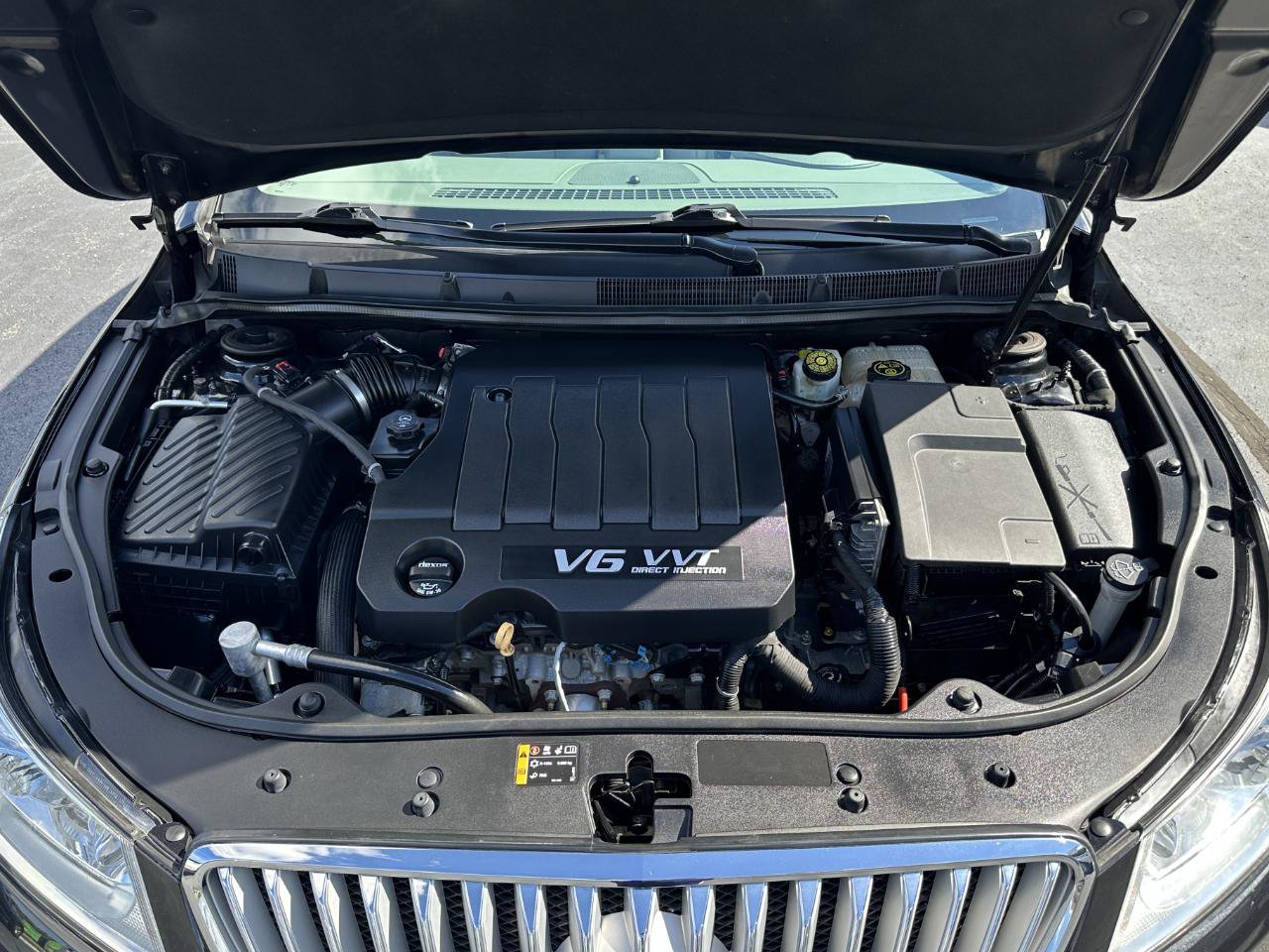 Used 2012 Buick LaCrosse Premium FWD image 18