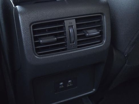 Certified 2023 Nissan Rogue SV image 14