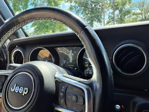 Certified 2022 Jeep Wrangler Unlimited Sahara 4xe w/ Cold Weather Group image 20