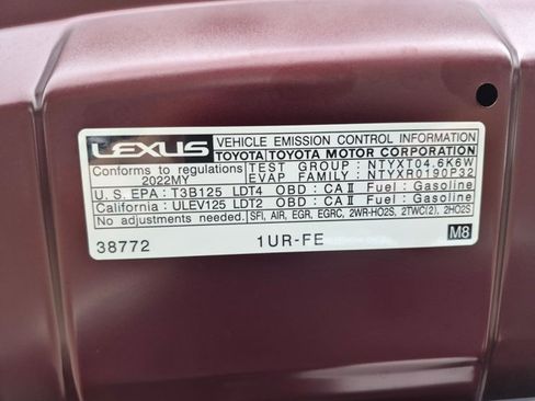 Used 2022 Lexus GX 460 Luxury w/ Off Road Package AWD/4WD image 25