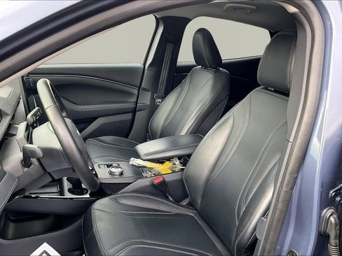 Used 2021 Ford Mustang Mach-E Premium image 23