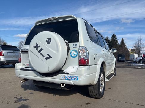 Used 2004 Suzuki XL7 LX image 4