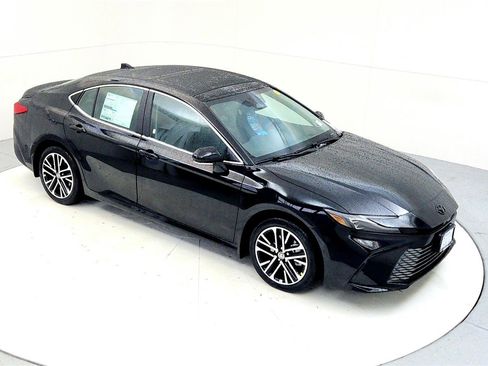 New 2026 Toyota Camry XLE image 15