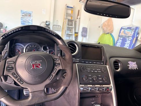 Used 2009 Nissan GT-R Premium image 7