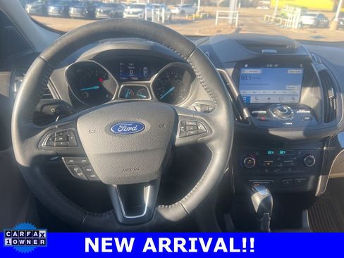 Used 2017 Ford Escape Titanium image 13