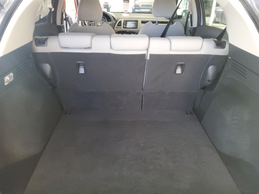 Used 2019 Honda HR-V EX image 29