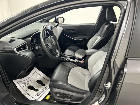 Used 2024 Toyota Corolla XSE FWD image 9
