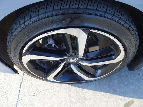 Certified 2022 Honda Accord Sport image 10