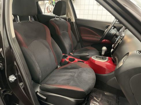 Used 2015 Nissan Juke SV w/ Technology Package image 23