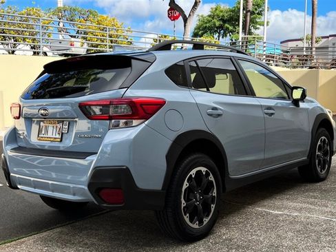 Used 2021 Subaru Crosstrek 2.0i Premium image 5