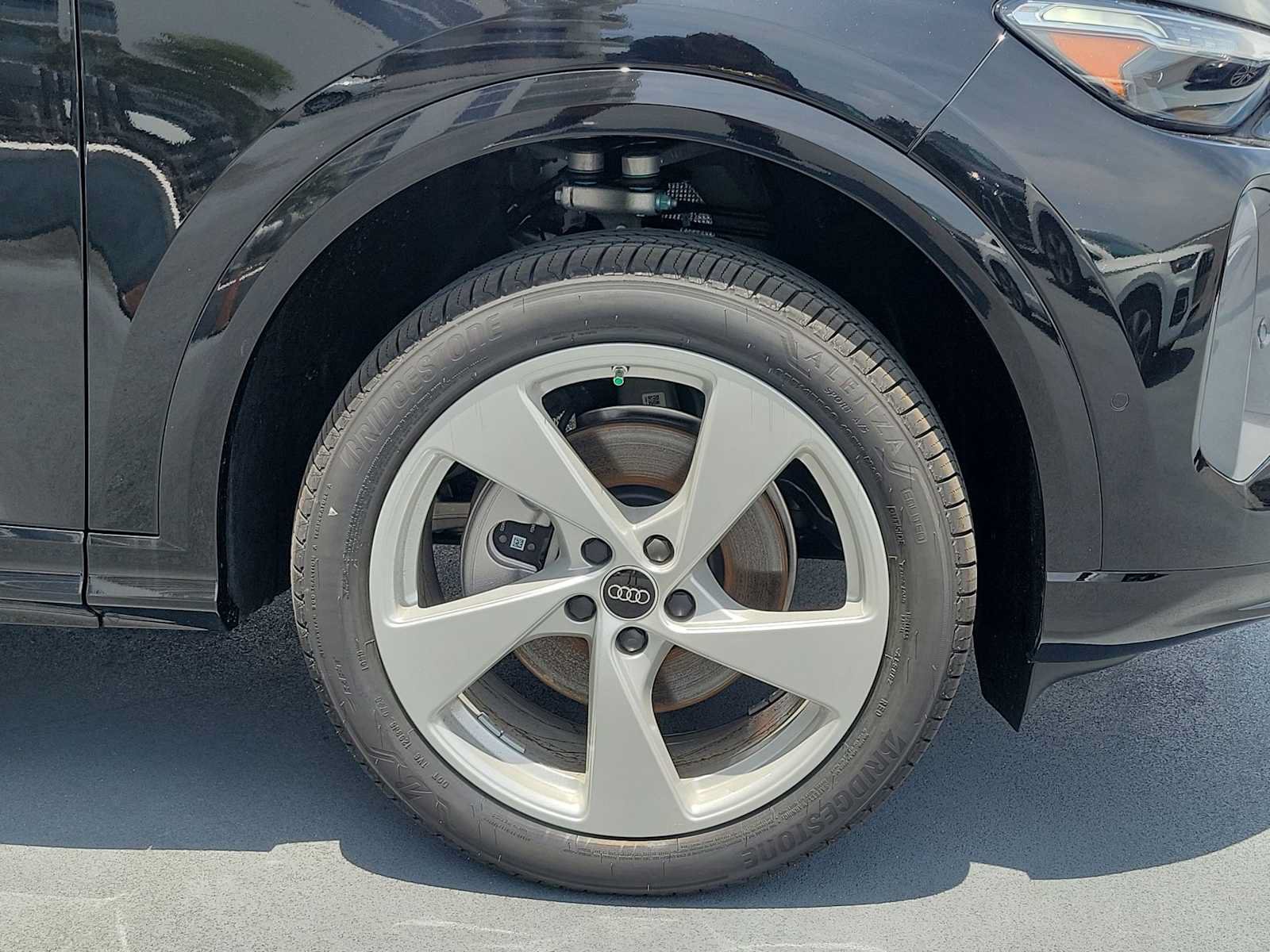 New 2026 Audi Q5 Premium Plus AWD/4WD image 11
