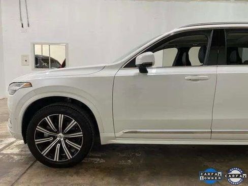 Used 2025 Volvo XC90 B6 Plus image 96